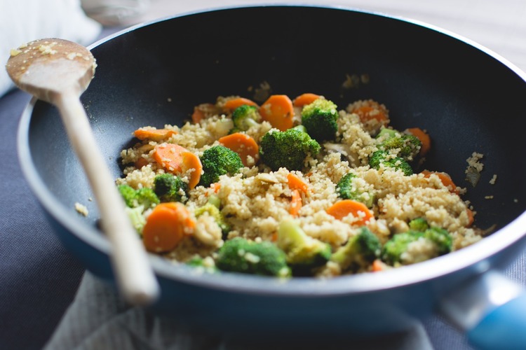 Vegan Stir Fry with Broccoli and Carrots Recipe